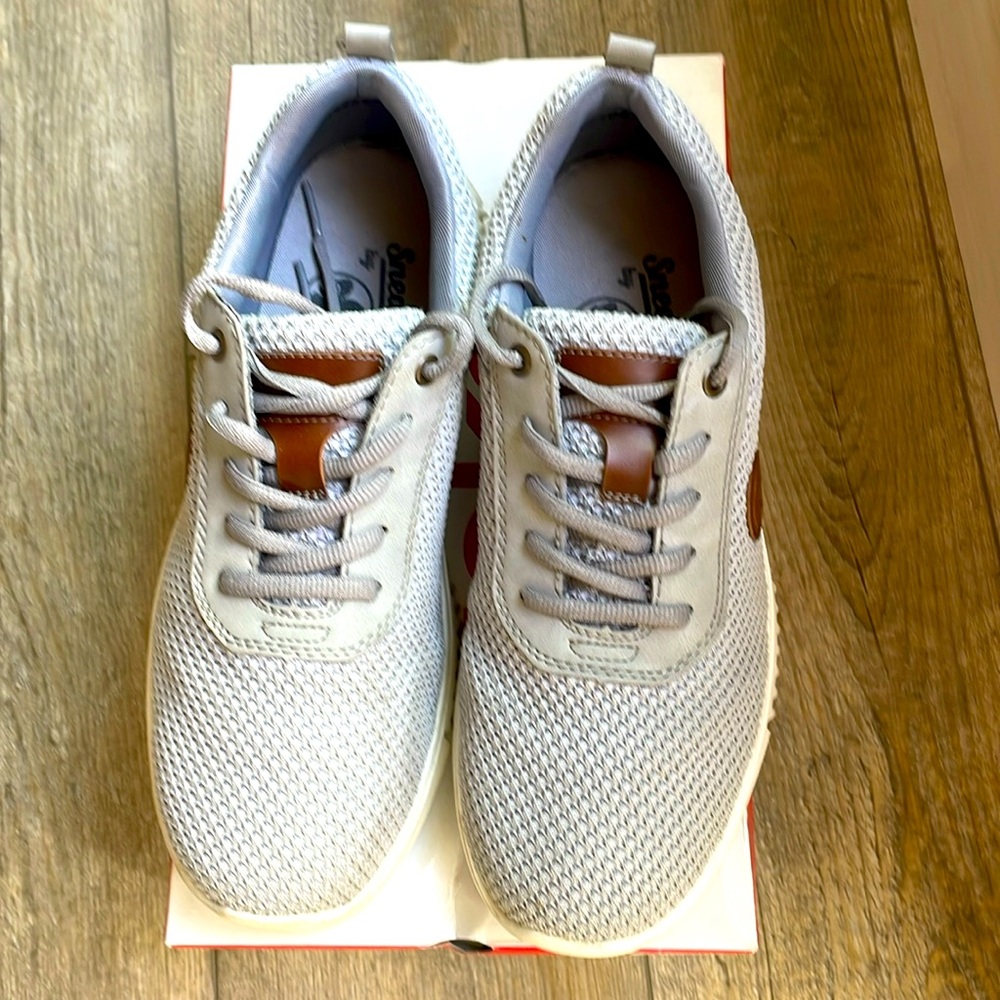 Rieker men’s sneakers.